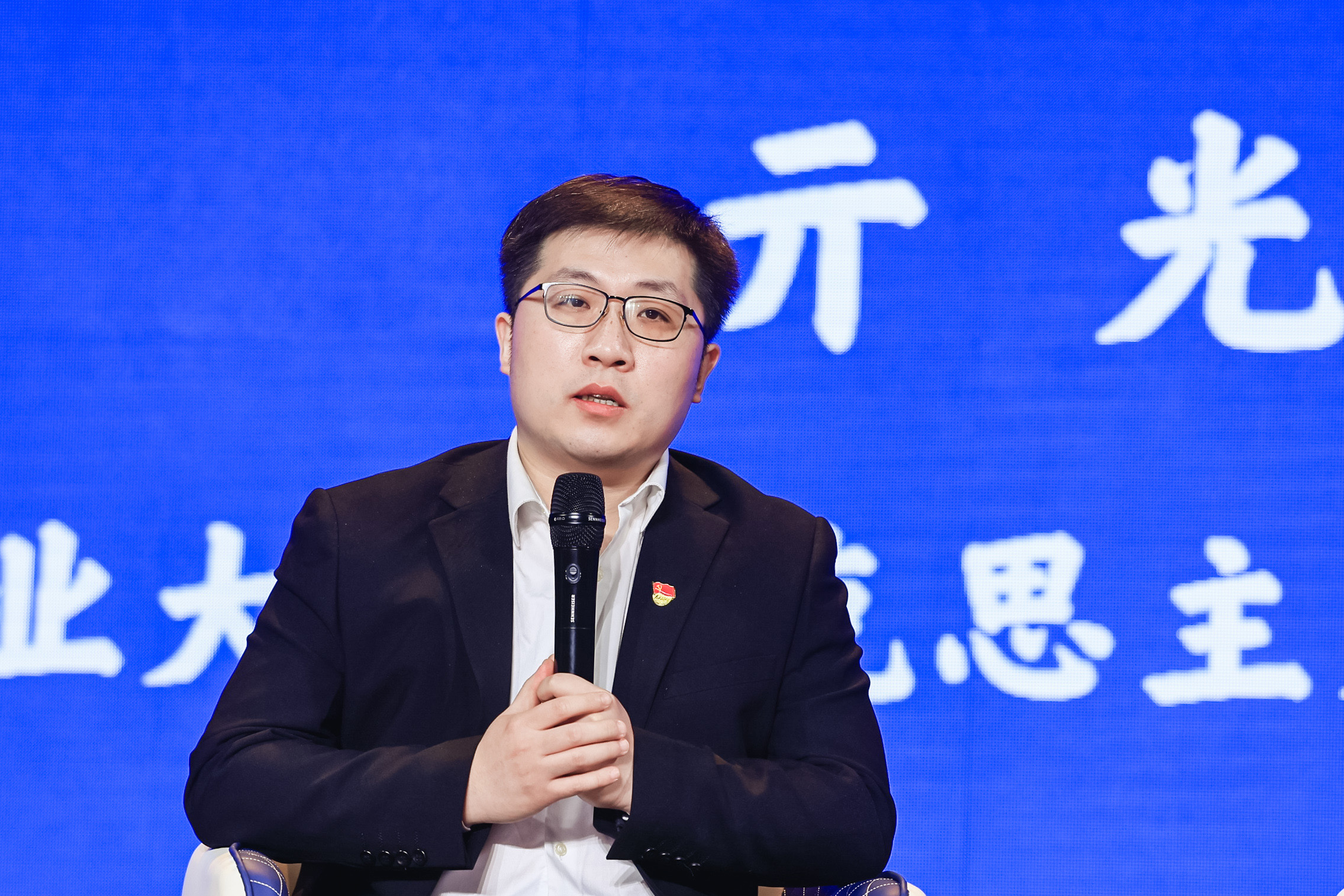 中国矿业大学马克思主义学院院长、教授亓光.jpg