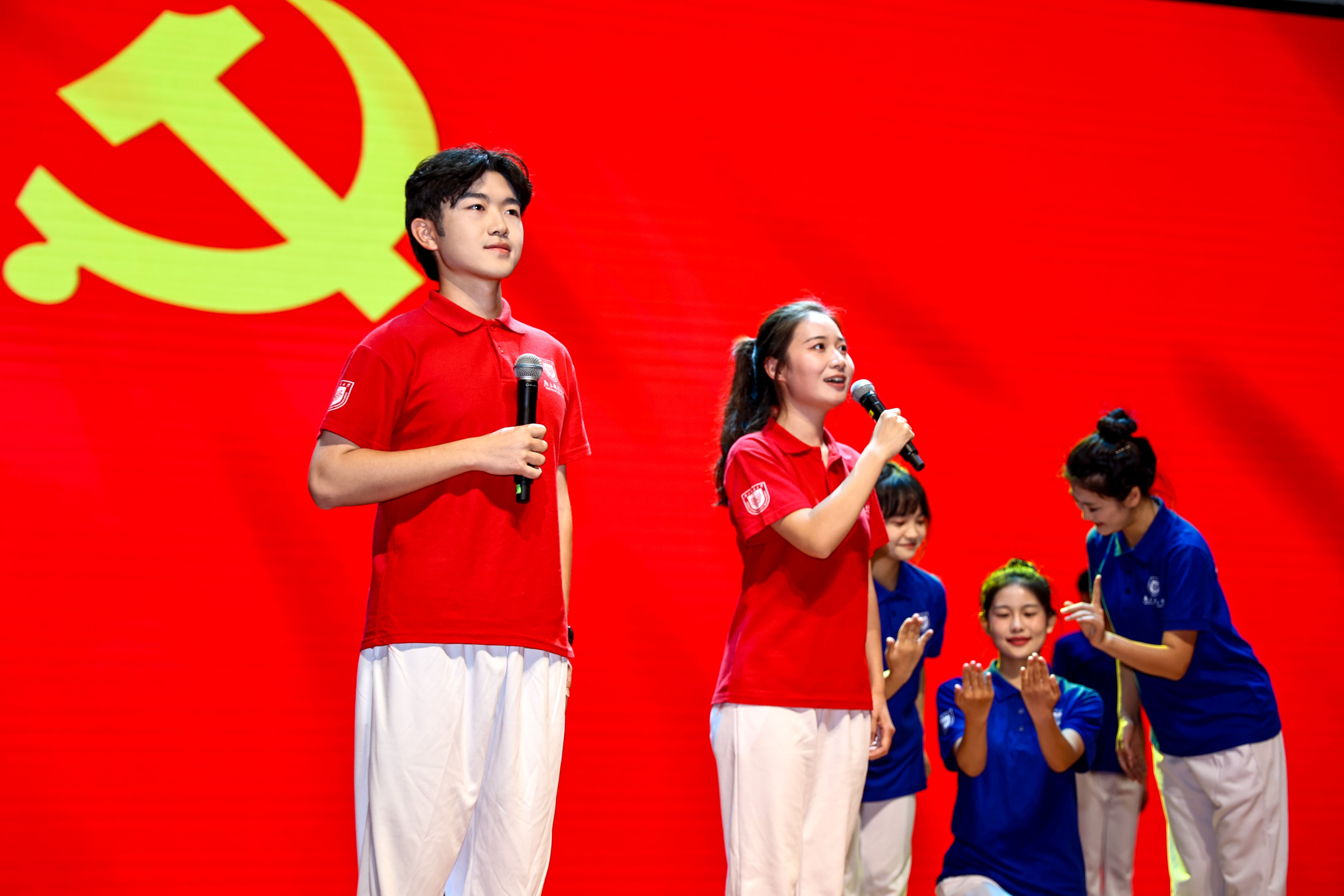 《我们在这里起航》.jpg